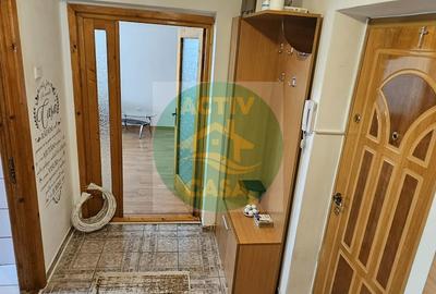 De inchiriat apartament cu 2 camere, etaj 3, zona Pietonal Stefan cel Mare - 5