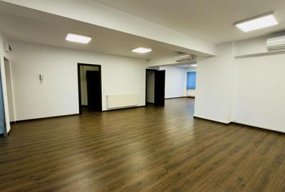 Birou | Office | Mihalache | 1 Mai | Domenii | 121mp | - 1