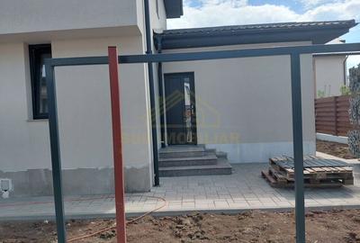 Casa individuala  P+1+Pod - 350 mp teren-STR.SCOLII - 39