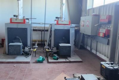 Showroom auto suprafata 6500 mp, teren 1500 mp, deschidere 90 ml la DN 1. - 48