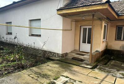 Casa de vanzare in Cetate cu teren 530 mp pozitie foarte buna - 2