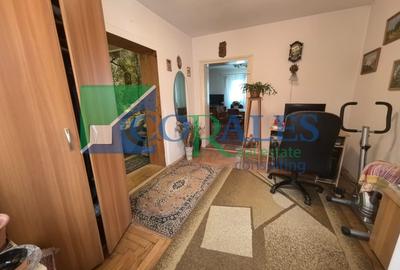 Casă individuală cu 5 camere în Ghirodei