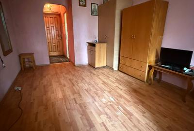 Apartament 1 cameră, 24 mp, etaj 2 – zona Viaduct, str. Nicolae Deleanu, - 1