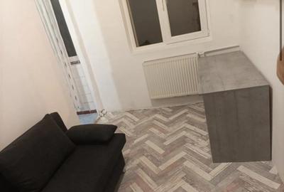 Apartament cu 2 camere la etaj 1 - 9