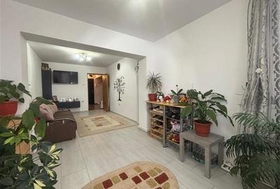 Apartament 4 camere de vanzare zona centrala Tulcea - 2