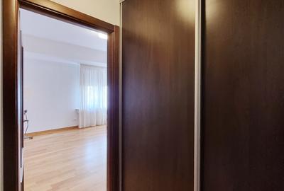 Spacious 2-bedroom Rent | Kiseleff Gated Condominium | Underground Parking - 10