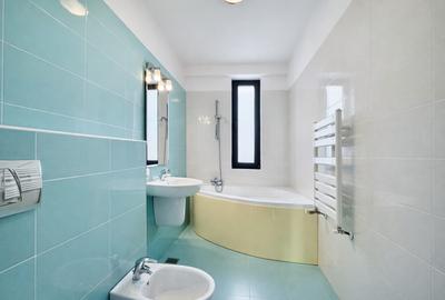 4 Camere Spațios în Floreasca lângă Parcul Verdi | 192 mp | Construcție 2007 - 14