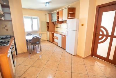 Apartament cu 3 camere, Nufarul - 10