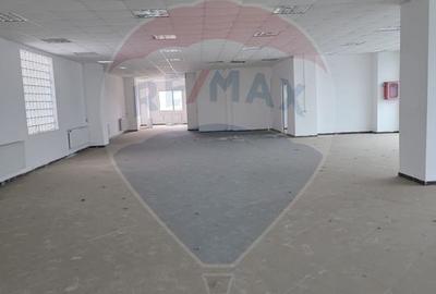 Vanzar spatii comerciale + birouri DN1 Otopeni stradal 2246 mp - 9
