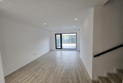 Casă cu 4 camere în Pipera