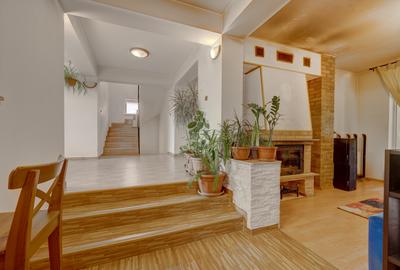 Casa 4 camere 143 MPU | Demisol, garaj Lot 387 mp | Otopeni Central - 6