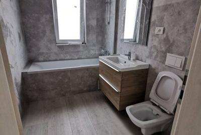 Apartament cu 2 camere decomandat în Aradului