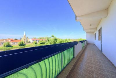 4 camere, suprafata generoasa, vedere panoramica spre raul Timis - 3