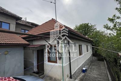 Casă de vânzare, 3 camere, teren 840 mp –  Str. Dumitru Merticaru - 13