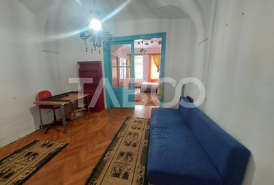 Apartament cu 2 camere nedecomandat, mobilat în Ultracentral