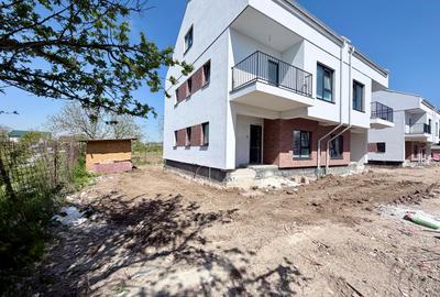 Casa noua P+1+M 6 cam. Util 164mp. Teren 250mp - 3