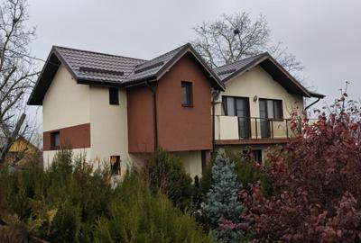 FARA COMISIOANE  casa mobilata elegant si utilata cu 3 camere 3 bai P+1 beci - 1