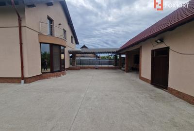 Casa individuala de vanzare cu 5 camere si teren de 2543 mp - Izvin - 6