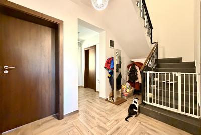 Duplex, perete dublu, 5 camere, 130 mp utili, 300 mp teren - Dumbravita - 12