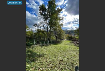 Vânzare teren Provita de Jos: 2301 mp, centru - 1