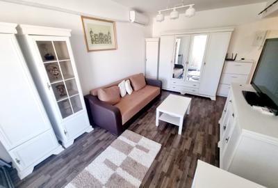 Apartament cu 2 camere decomandat, mobilat în Central