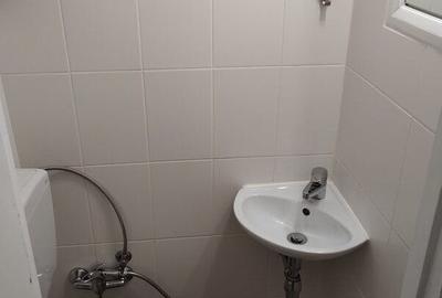 Apartament 3 camere ,in vila,  renovat total, pe strada Visinilor - 10