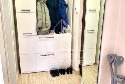 Apartament cu 2 camere de inchiriat, Giroc - 7