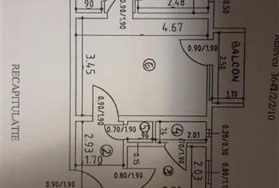 Apartament cu 3 camere semidecomandat în Podu Roș