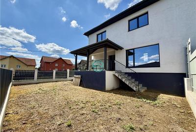 Casa cu 4 camere de vanzare tip duplex sup. 127 mp in Sancraiu de Ms - 8