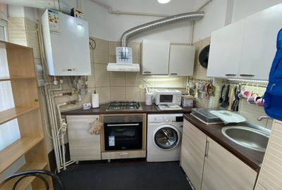 Vasile Lascar, Casa 2 camere 70 mp - 1