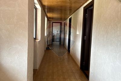 Hotel / Pensiune cu 18 camere de vânzare Durau - 24