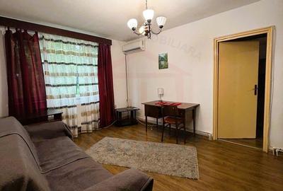 Închiriez apartament 2 camere – Mazepa 1 - 3