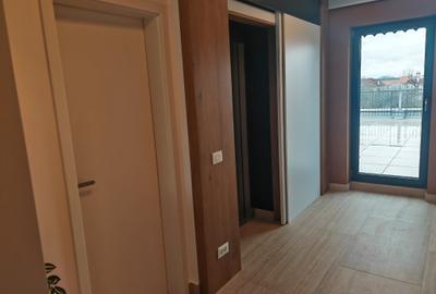Apartament 3 camere mobilat si utilat nou zona Central - M99 - 25