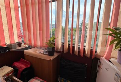 Apartament de vanzare, cu 3 camere, 2 balcoane, 67 mp, zona Observatorului - 11