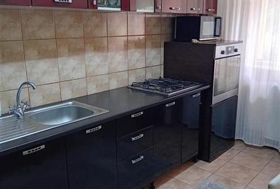 Apartament de vanzare 2 camere Racadau cu parcare si boxa - 2