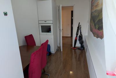 Apartament 3 Camere Modern metrou în fața blocului - 6