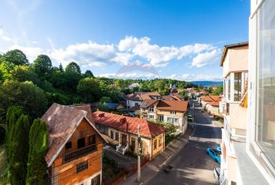 Apartament cu 3 camere de vânzare în Centrul orașului Câmpulung - 10