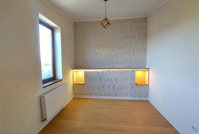 Penthouse 3 camere, 105 mp, terasa 15 mp, zona Eminescu, bloc nou - 9