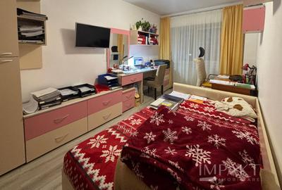 Casă la bloc - Apartament cu 4 dormitoare - 110mp - - 14