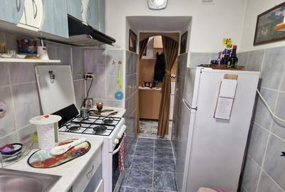 Apartament cu 2 camere, zona Alexandru cel Bun - 6