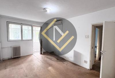 LUICA - Vanzare apartament 3 camere - bloc Anvelopat ! - 1