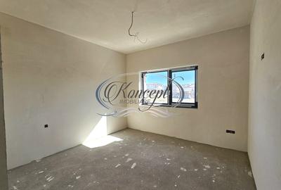 Locuinta moderna cu design cubic si curte plana in Dezmir - 14