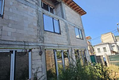 Centru / magazinul TOMIS - 10