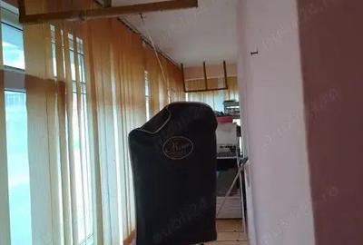 2 camere zona Buzaului parter, balcon 10 m - 9