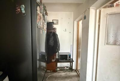 Apartament 3 camere Podu Ros-Socola, etaj 3/4, fara risc - 3