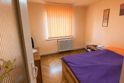 Apartament cu 4 camere de vanzare in zona Closca in Alba Iulia - 2