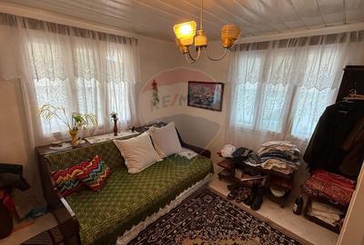 Casă / Vilă Hângulesti - 5