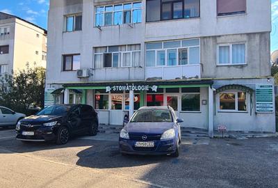 Apartament 3 camere etajul 3  strada Siret - Adjud - 1