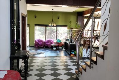 Matei Millo Casă individuală de închiriat 315 mp-4 dormitoare, fitness & biliard - 1