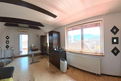Apartament mobilat si utilat,centrul istoric Brasov + parcare privata - 2